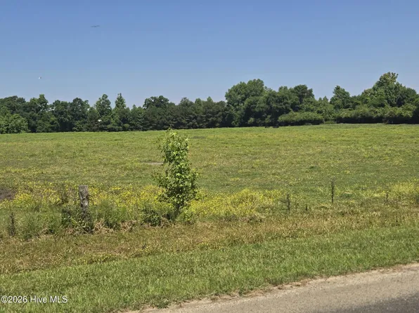 2853 Albright Road SE, Bolivia, NC 28422