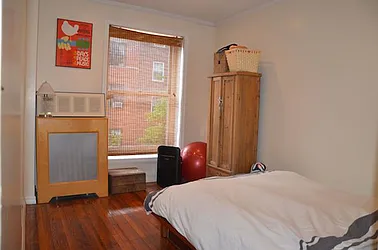 Rented by Jonathan Wachtel, LREB
