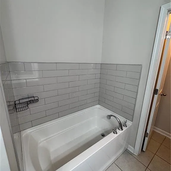 2670 Maple Leaf Ter — Photo 9
