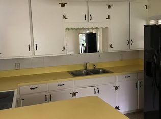 1271 W Forest Lake Dr, Altamonte Springs, FL 32714