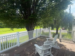 2 Cedar St, Earleville, MD 21919