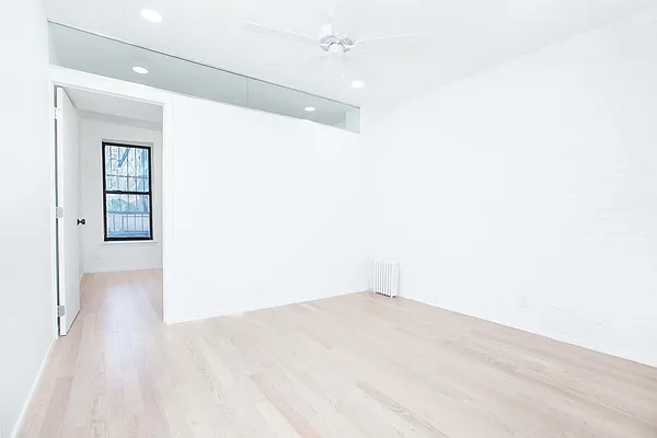 Rented by HH Realty | media 15