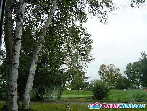 4th image of 2141 Sherwood Ave