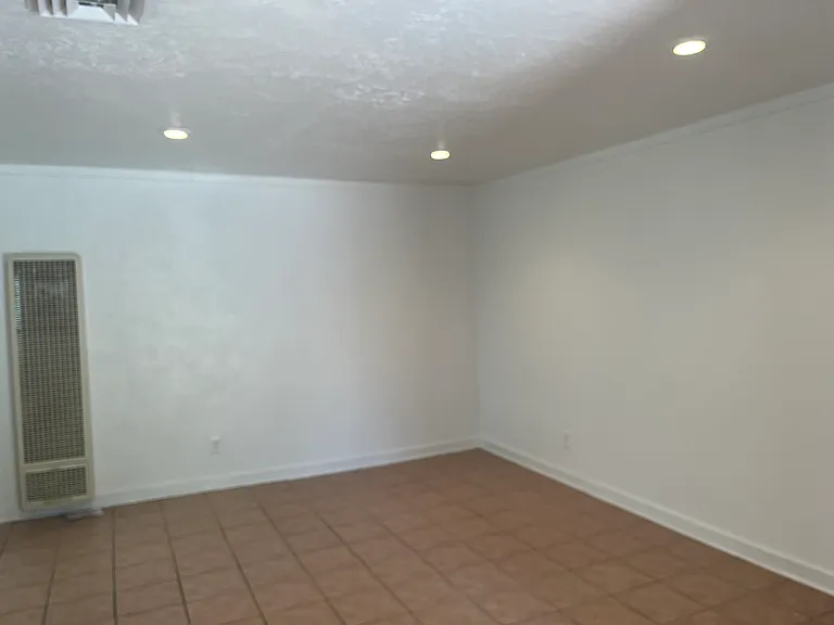 815 Walter St SE — Photo 6