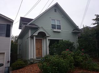 733 N 76th St, Seattle, WA 98103