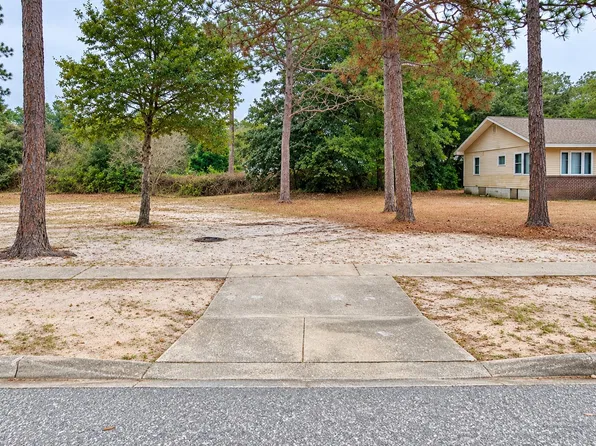 235 Bay St, Fort Walton Beach, FL 32548