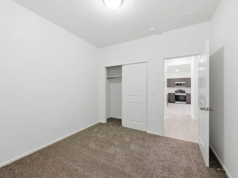 13961 Victory Sky Ave — Photo 12