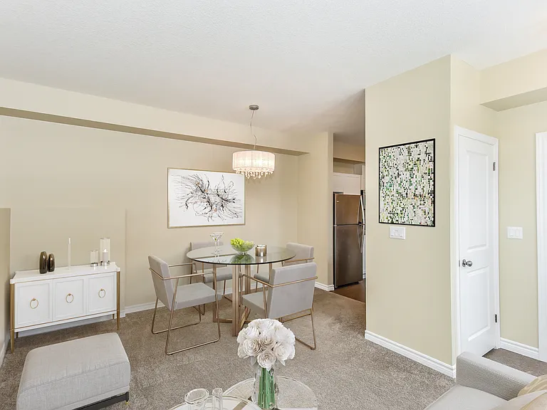 225 Riddell St #50 — Photo 43
