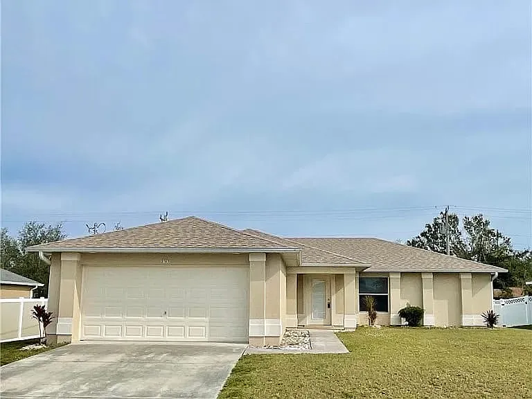 2703 SW 1st Ave — Photo 11