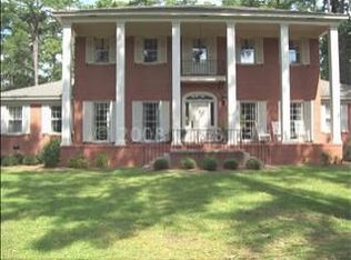 105 Country Club Dr, Columbia, SC 29206