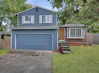 823 SW 316th Ct, Federal Way, WA 98023