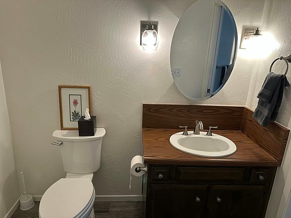 Powder room