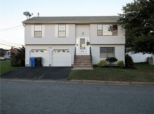 310 Columbus Ave, Woodbridge, NJ 07095