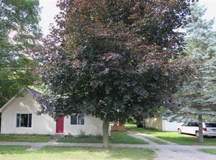221 Oak St, Cedar Springs, MI 49319