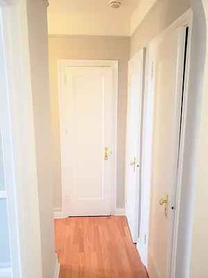 Rented by Zuz Realty | media 25