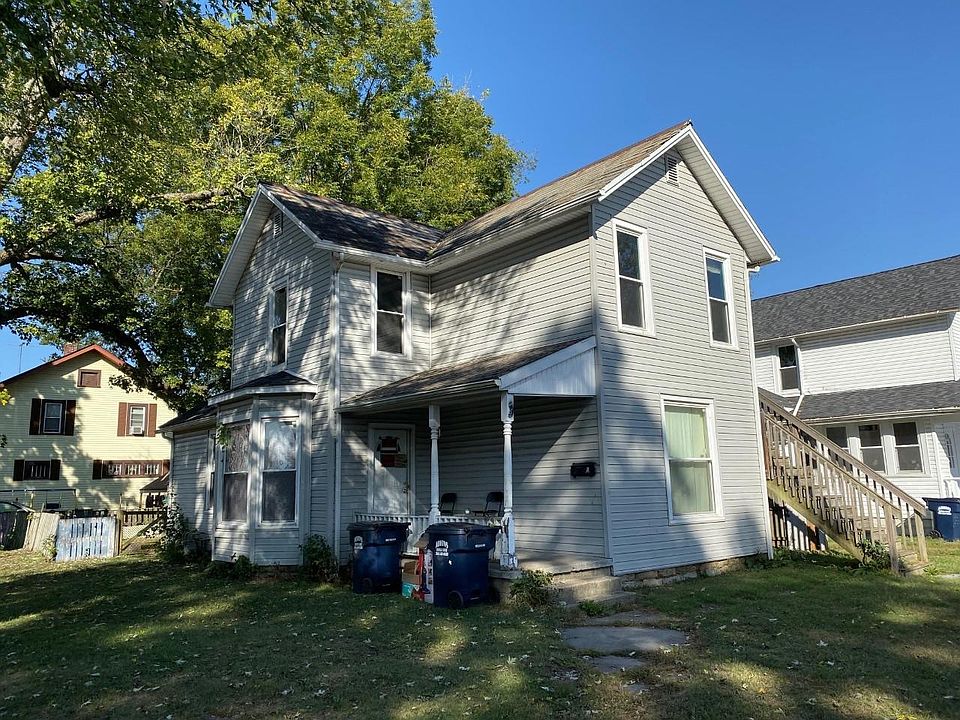1st image of 39 Oakwood Ave