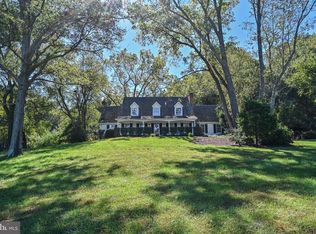 11314 Hunting Horse Dr, Fairfax Station, VA 22039