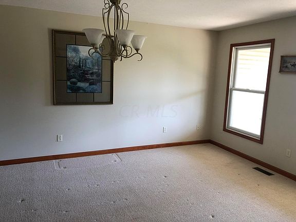 4th image of 2919 Larimore Rd