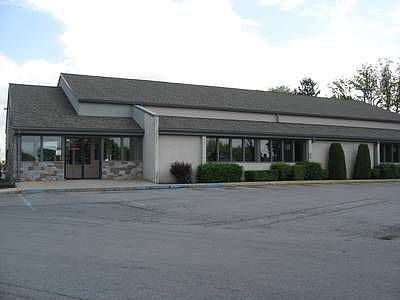 2nd image of 1980 N Susquehanna Trl