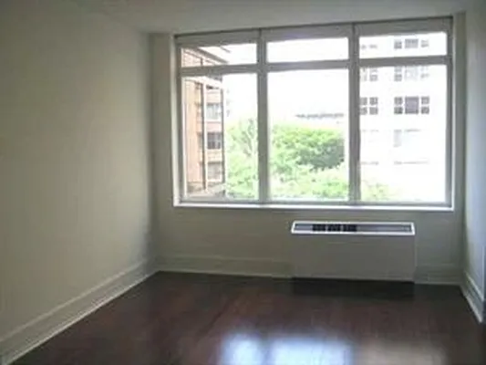 Rented by Douglas Elliman | media 20