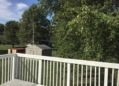 10644 N Walnut St — Photo 3