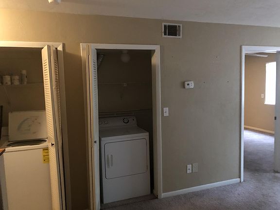 5th image of 109 SE 16th Ave APT Q-102