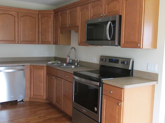 3rd image of 11156 Cathy Dr