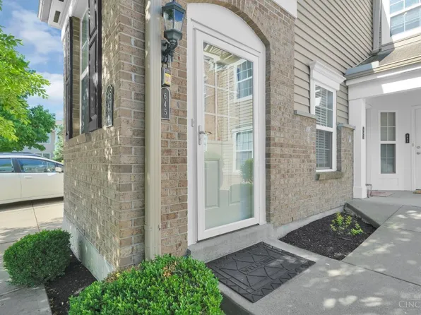 645 Heritage Sq, Harrison, OH 45030