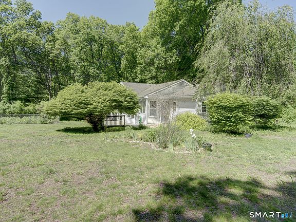 2nd image of 267 Clubhouse Road