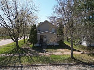 3025 4th Ave E, Hibbing, MN 55746