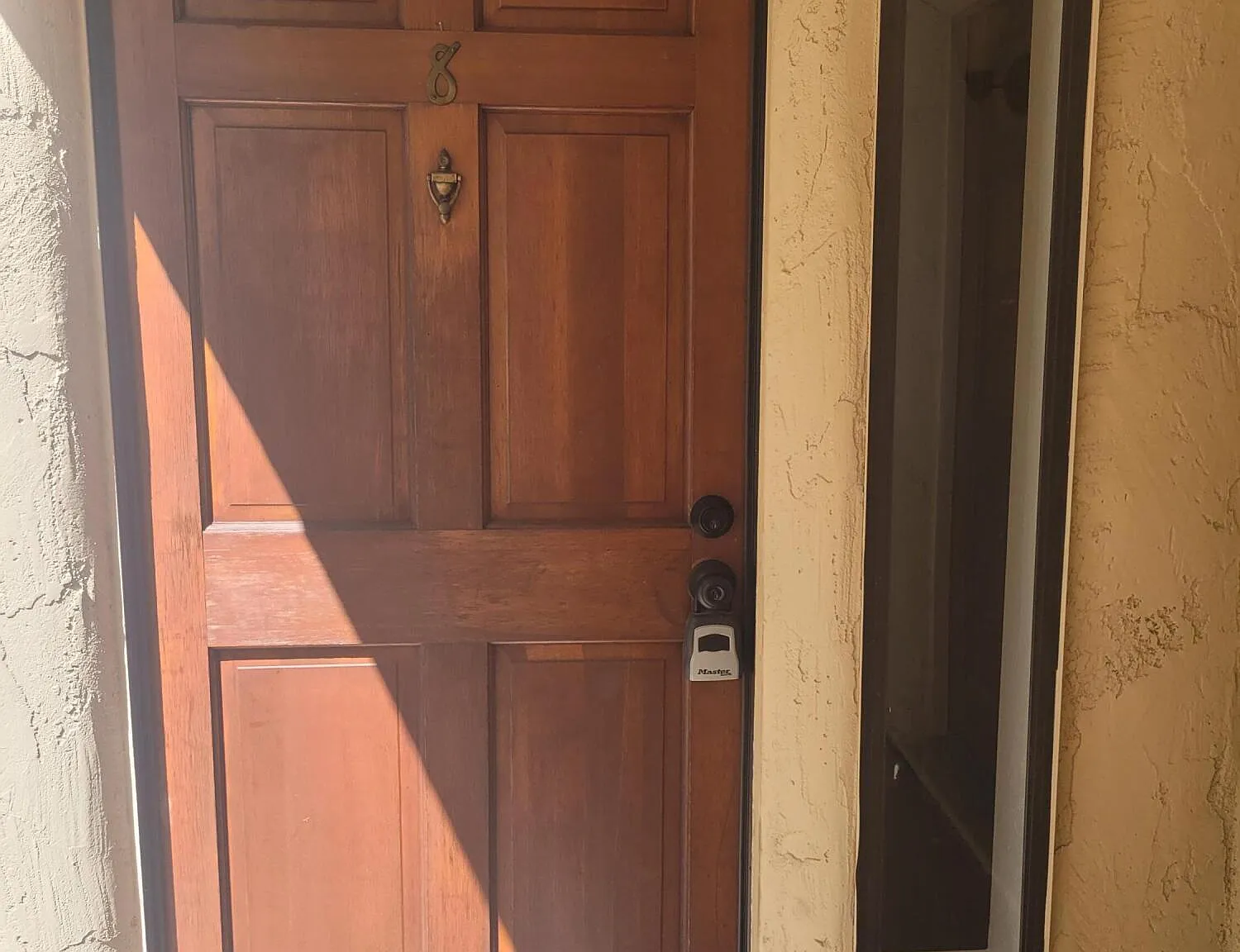 1 bed, 1.0 bath, 814 sqft, $1,550 — Photo 1