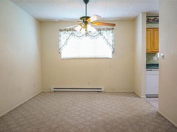 5th image of 1637 Mars Hill Dr #43