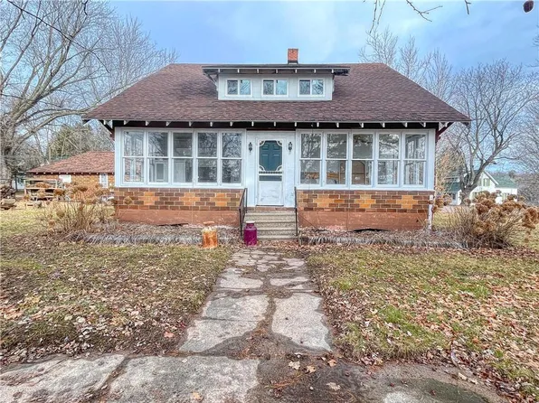 203 West 4th Street, Haugen, WI 54841