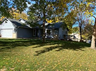 12882 89th Pl N, Maple Grove, MN 55369
