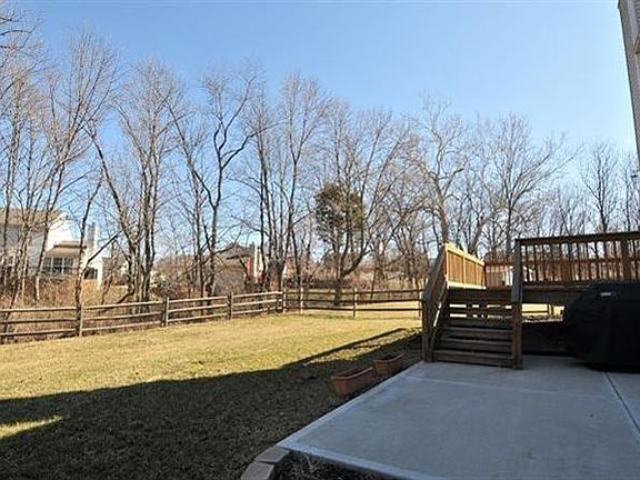 5th image of 756 Buckshire Gln