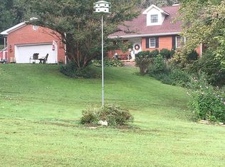 663 Redbird Rd, Williamsburg, KY 40769