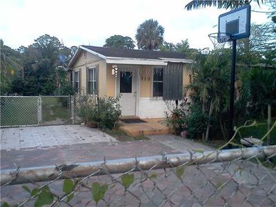 310 Caroline Ave, West Palm Beach, FL, 33413