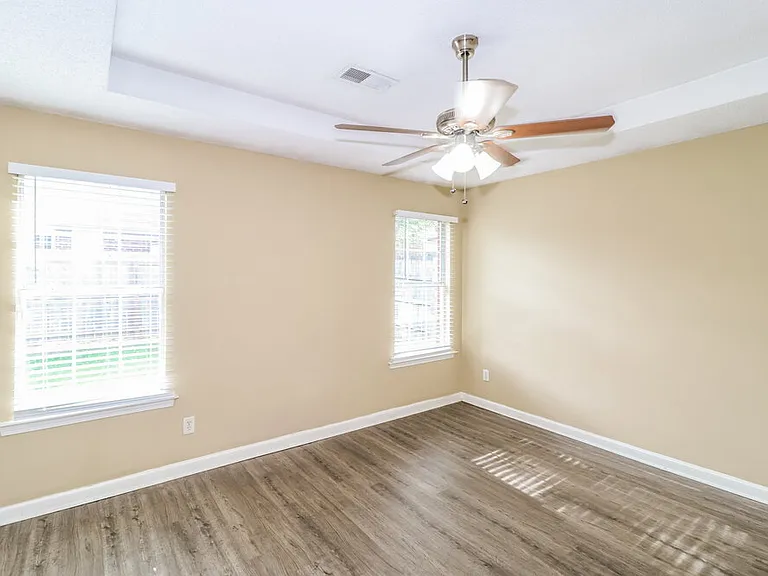 2753 Virginia Woods Pl — Photo 9