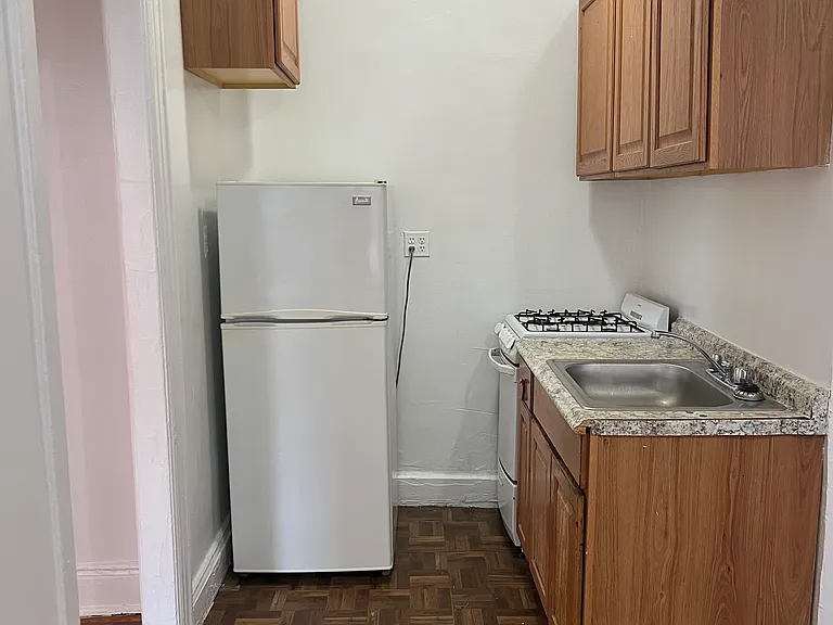 20217 43rd Ave #B4 — Photo 3