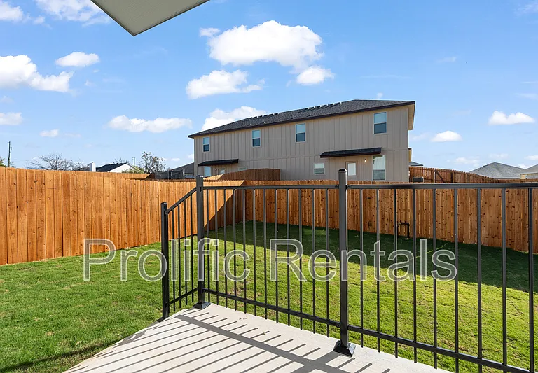 106 Levi Ct #1 — Photo 25