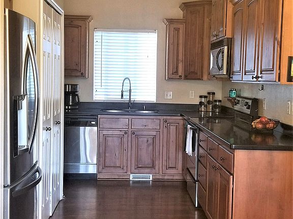 4th image of 1549 Wynview Ln
