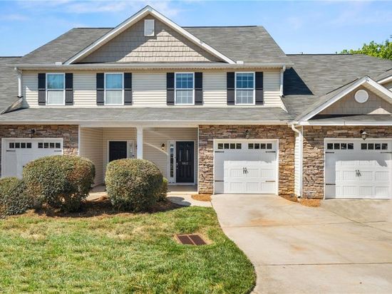 1917 Sentry Pointe Ln, Winston Salem, NC 27127