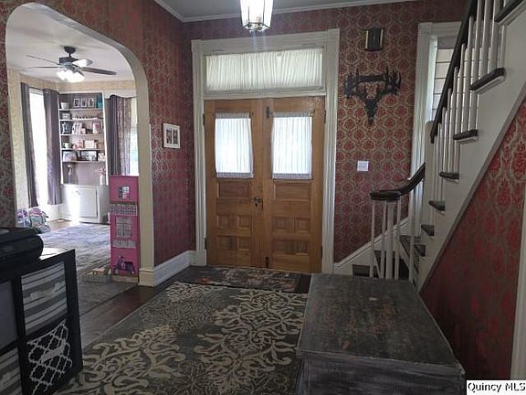 2nd image of 230 Fort Edwards Dr