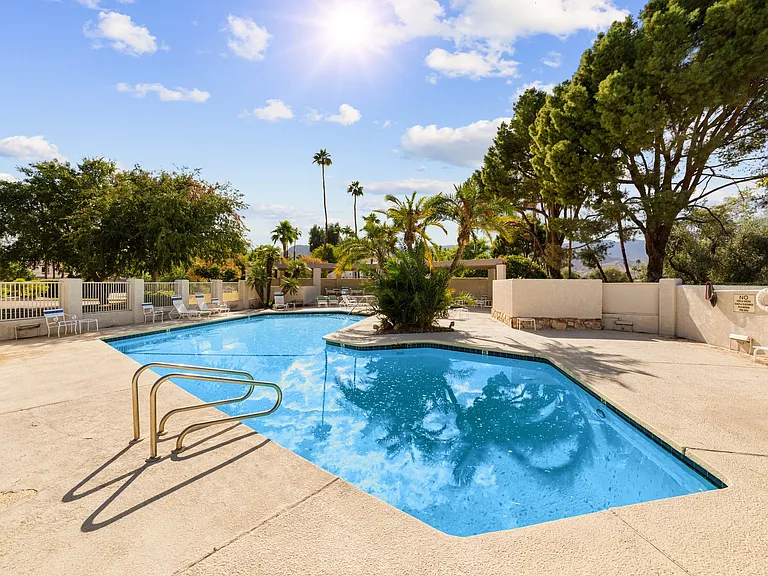35090 Mission Hills Dr — Photo 31