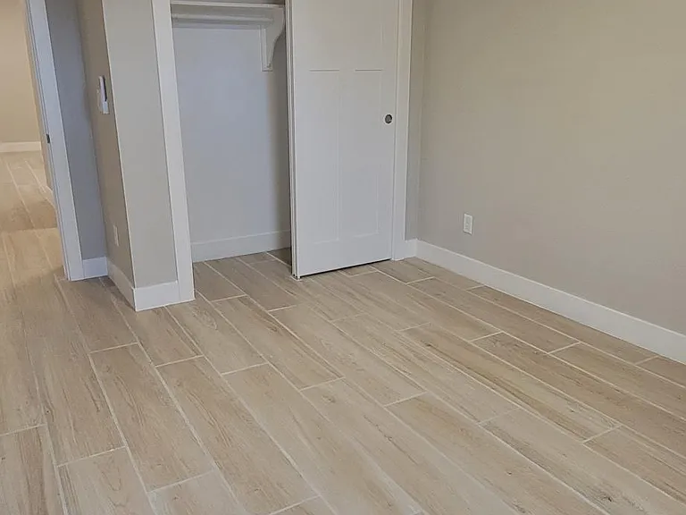 1584 Meade St — Photo 15