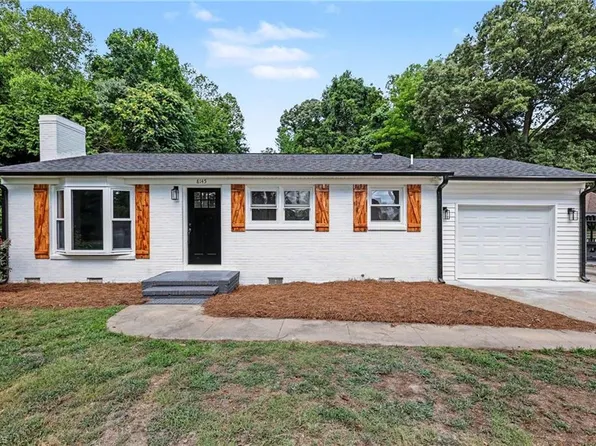 8145 Spotswood Rd, Summerfield, NC 27358