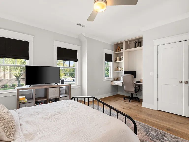 5605A California Ave — Photo 9