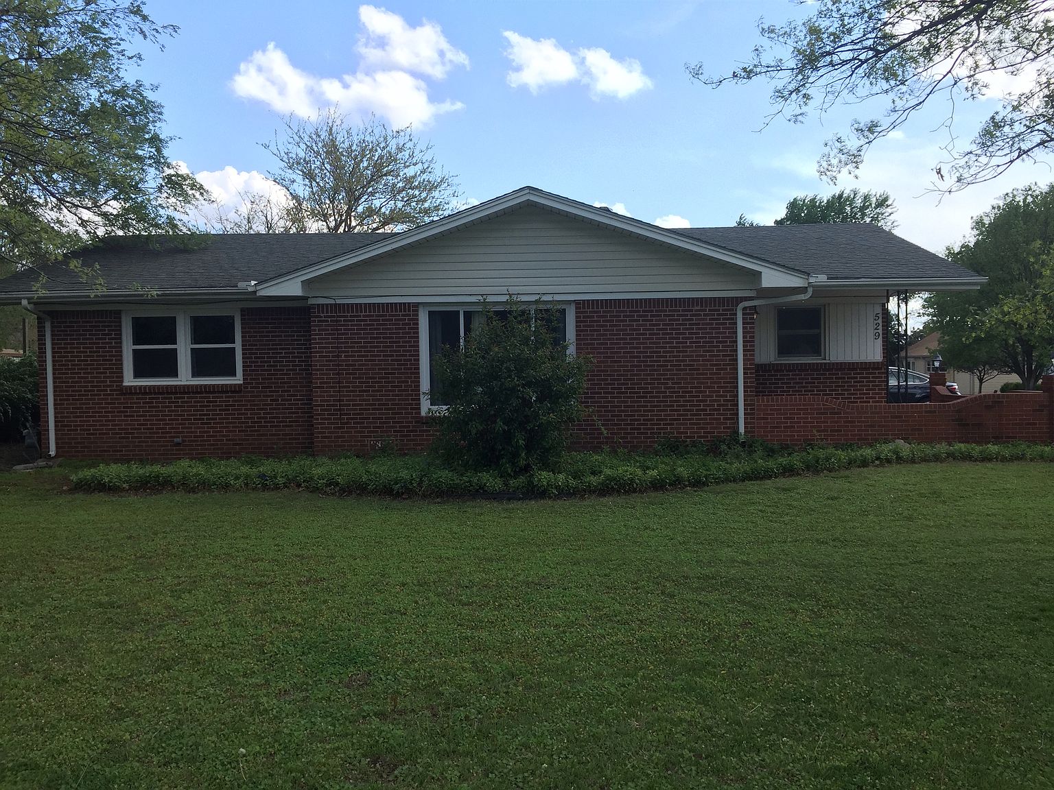 529 W Chicago Ave, Colwich, KS 67030 Zillow