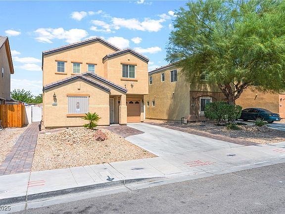 2nd image of 4069 Puebla St