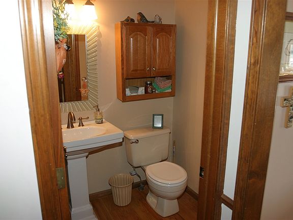 5th image of 2305 Waterbend Dr